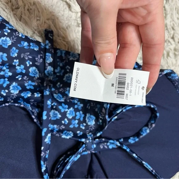 Old Navy floral one piece swimsuit - Picture 7 of 8